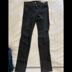 Rag and bone skinny jeans ripped at knees sz 26